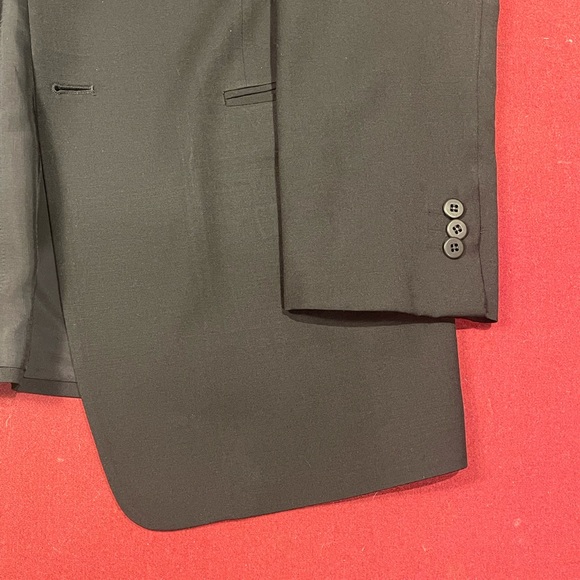 Armani Collezioni Tuxedo/Dinner Jacket - Picture 15 of 16